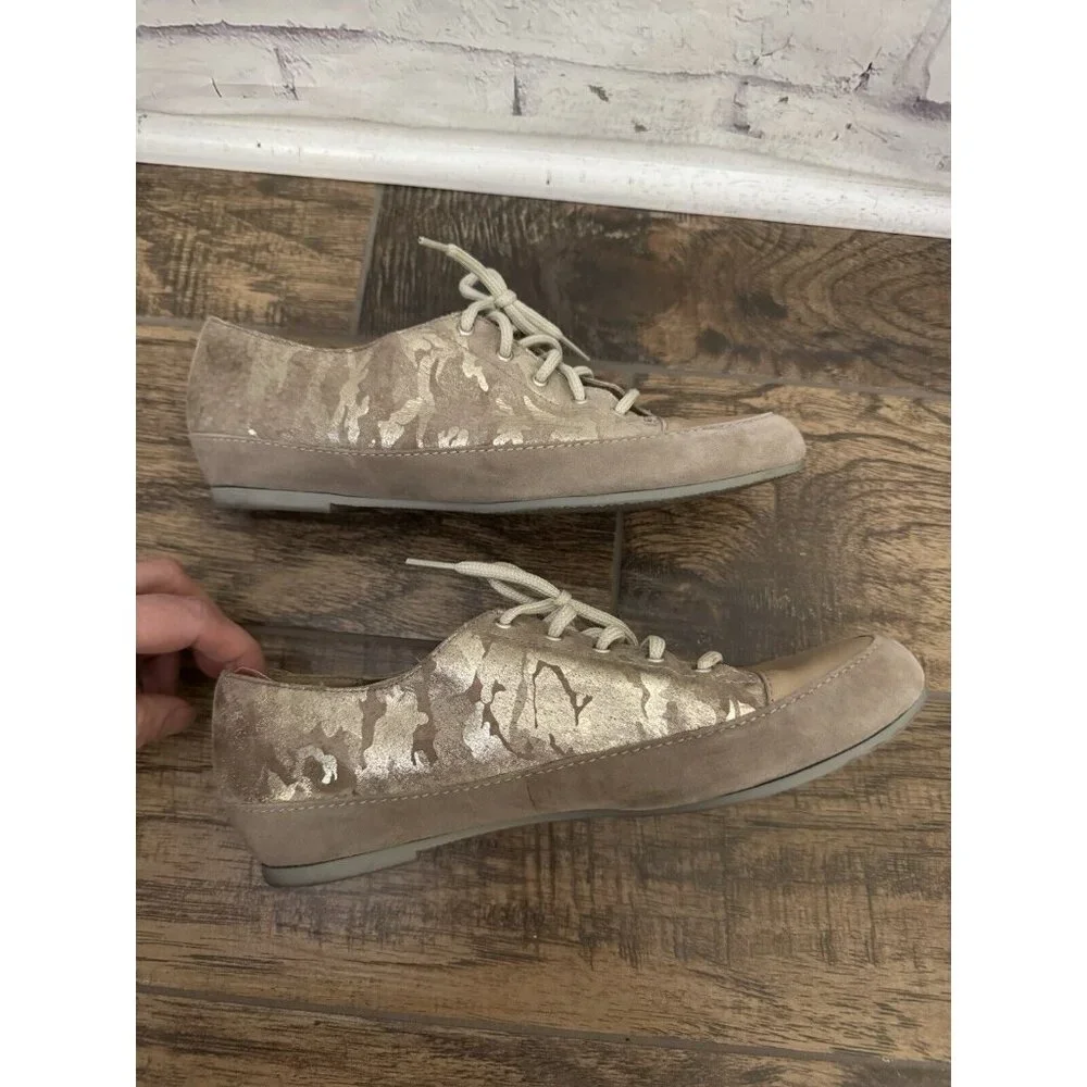 Munro American 9M Petra Taupe Camouflaged Walking Shoe‎ Sneaker Comfort Suede